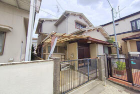 兵庫県伊丹市中野北４丁目