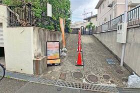 兵庫県川西市寺畑２丁目