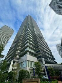 Ｗ　Ｃｏｍｆｏｒｔ　Ｔｏｗｅｒｓ　ＷＥＳＴ
