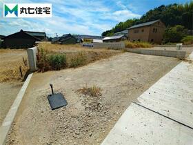愛知県額田郡幸田町大字深溝字上山村