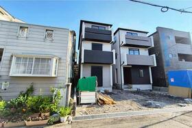 兵庫県尼崎市神田中通８丁目