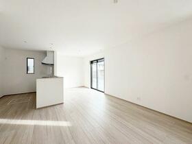 神奈川県座間市座間１丁目