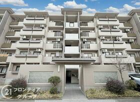 真美ヶ丘中央一番街１３号棟　中古マンション