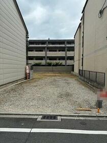 京都府京都市北区鞍馬口通室町東入上御霊上江町