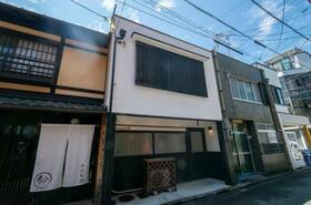 京都府京都市下京区油小路通六条下る西若松町