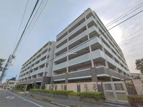 クレッセント東京サウス