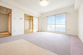 キングスコート六名