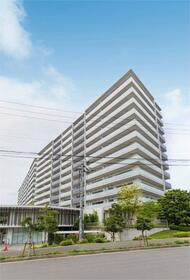 　ＣＡＳＡ　シエリア彩都ＨＡＮＡ・ＫＡＺＥ　総戸数３０６戸のビッグコミ
