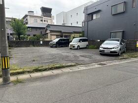 鹿児島県鹿児島市荒田１丁目