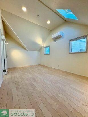 detached 東京都小金井市梶野町３丁目

地図を見る