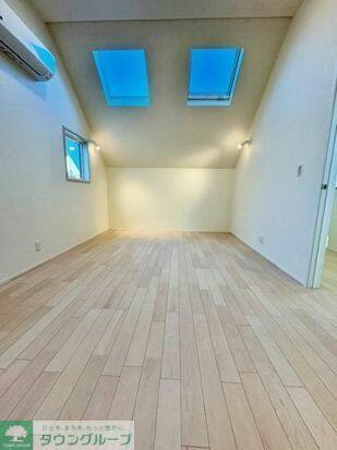 detached 東京都小金井市梶野町３丁目

地図を見る