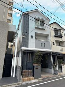 東京都足立区新田１丁目