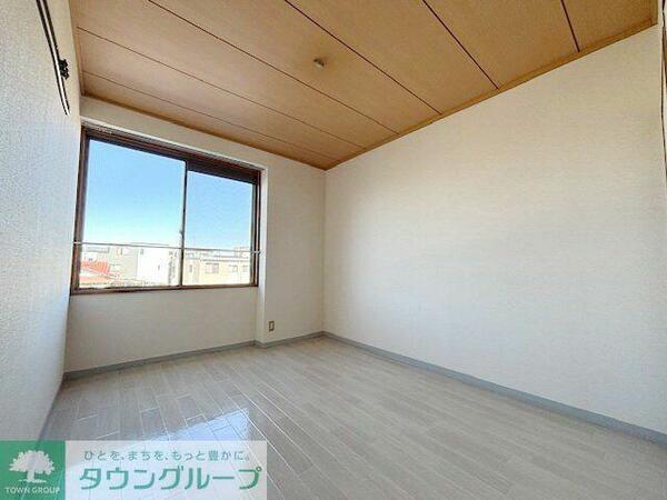 apartment 埼玉県志木市上宗岡５丁目
地図を見る