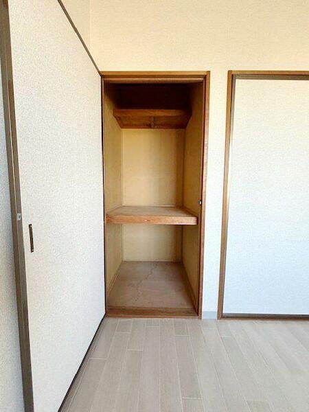 apartment 埼玉県志木市上宗岡５丁目
地図を見る