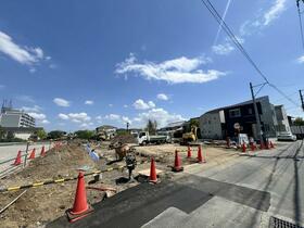 神奈川県厚木市妻田西１丁目