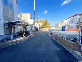 東京都世田谷区喜多見４丁目