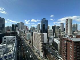 ローレルタワー梅田