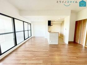 　・南東向き・梅坪小学校　サンシティ上豊田駅南弐番館