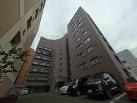 ガーデンヒルズラ・モード白石ステーション