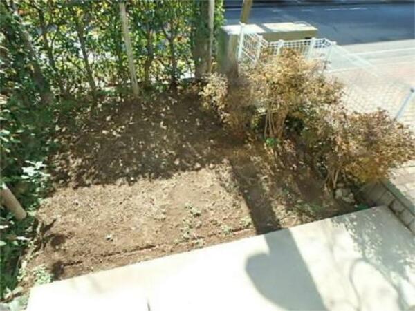 detached 東京都日野市百草

地図を見る