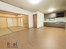 神奈川県横浜市鶴見区駒岡４丁目