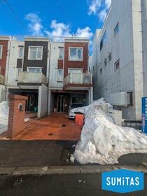 北海道札幌市白石区北郷一条８丁目