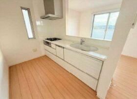 神奈川県横浜市磯子区杉田８丁目