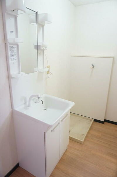 apartment 岩手県胆沢郡金ケ崎町西根伊勢分
西根の賃貸情報を見る
物件地図