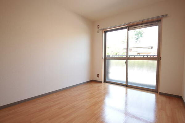 apartment 埼玉県比企郡嵐山町大字菅谷
地図を見る