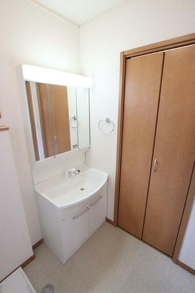 detached 東京都多摩市一ノ宮２丁目

地図を見る