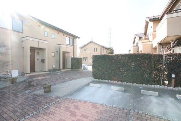 detached 東京都多摩市一ノ宮２丁目

地図を見る