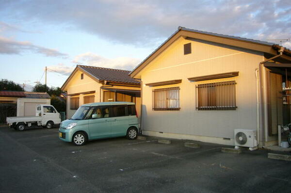 detached 群馬県伊勢崎市上植木本町

地図を見る