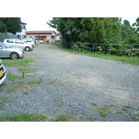 不動産ジャパン テラスハウス久保寺駐車場 神奈川県秦野市鶴巻南５丁目 小田急電鉄小田原線 鶴巻温泉 駅の物件情報 賃貸事業用物件 事務所 店舗など