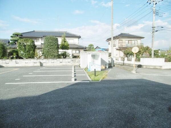 detached 埼玉県比企郡吉見町大字下細谷

地図を見る