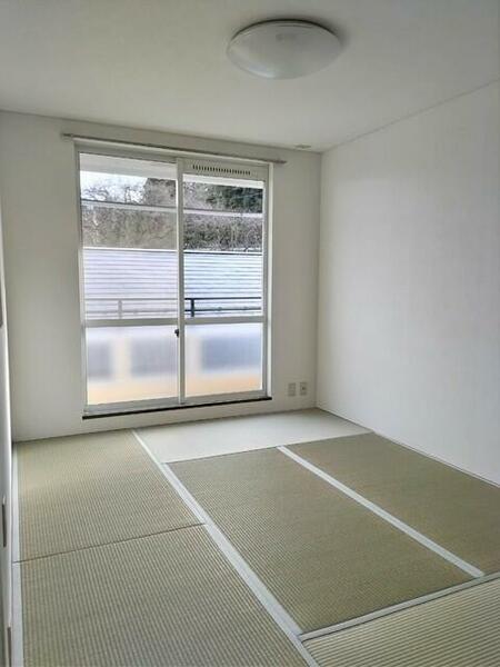 室内：★6帖の和室です★