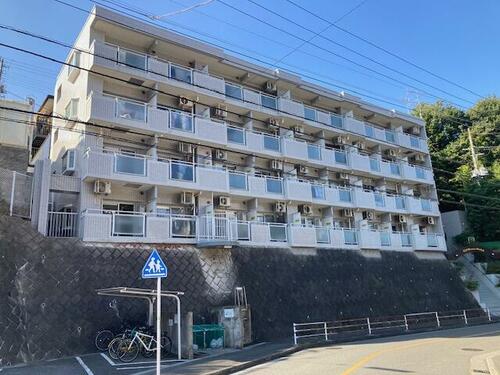 クリオ六浦２番館 中古マンション 外観
