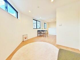 埼玉県川口市栄町１丁目