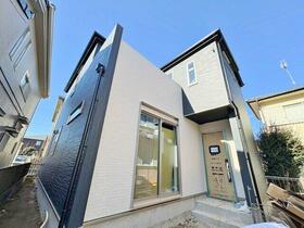 埼玉県上尾市小泉８丁目