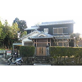 奈良県生駒郡平群町大字椿井