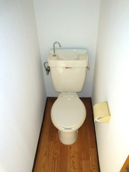 画像7:バス・トイレ別で便利！（写真は同タイプのお部屋）
