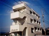 静岡市清水区草薙３丁目 3階建 築32年のイメージ