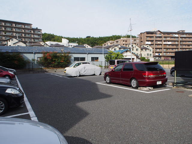 不動産ジャパン 駐車場北口 大阪府吹田市春日３丁目 北大阪急行南北線 緑地公園 駅の物件情報 賃貸事業用物件 事務所 店舗など