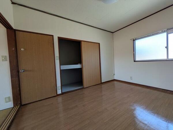 apartment 埼玉県比企郡滑川町みなみ野３丁目
地図を見る