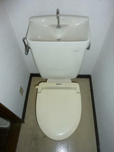 apartment 栃木県日光市木和田島
地図を見る