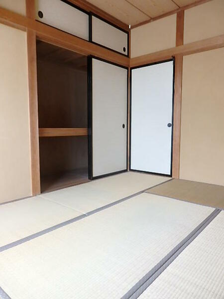 apartment 福島県岩瀬郡鏡石町岡ノ内
岡ノ内の賃貸情報を見る
物件地図