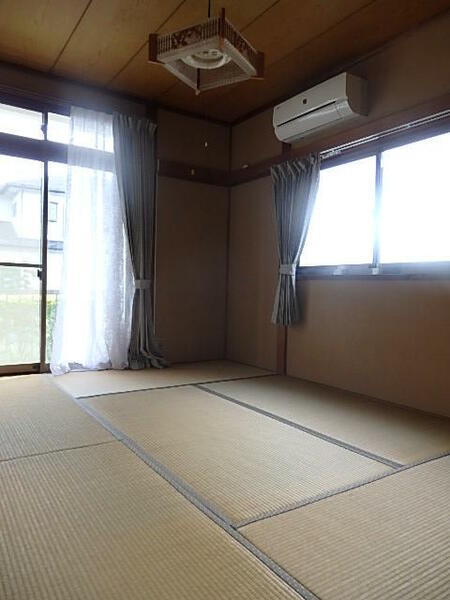 apartment 福島県岩瀬郡鏡石町岡ノ内
岡ノ内の賃貸情報を見る
物件地図