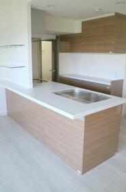 福岡県福岡市南区平和１丁目