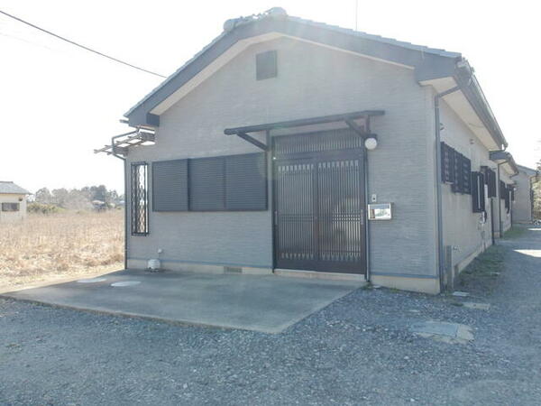 detached 茨城県稲敷市江戸崎甲

地図を見る