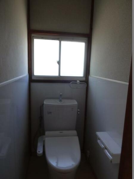 画像4:洋式トイレ。