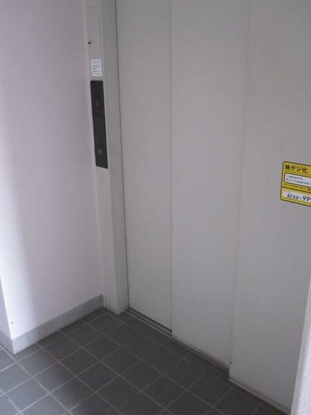 画像12:エレベーターあります。
